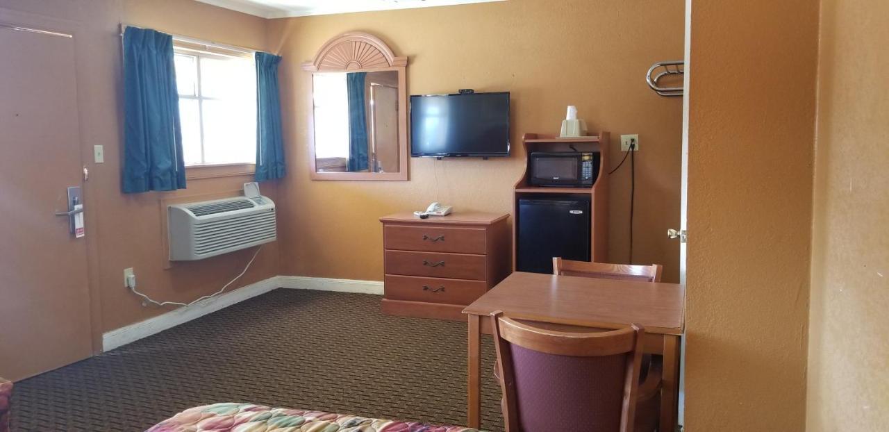 Budget Inn Магнолия Экстерьер фото